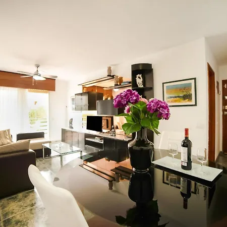 Restful Holiday In Los Cristianos Near Seabeach Holiday home Los Cristianos (Tenerife)