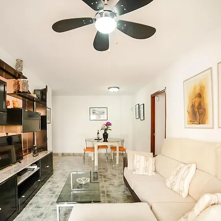 Restful Holiday In Los Cristianos Near Seabeach Los Cristianos (Tenerife)